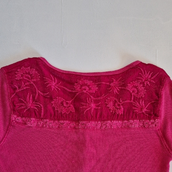 Lucky Brand Reddish Pink Knit With Embroidery - Picture 6 of 6